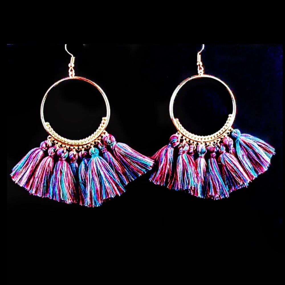 NEW Gold Hoop Boho Tassel Fringe Earrings - Picture 1 of 3